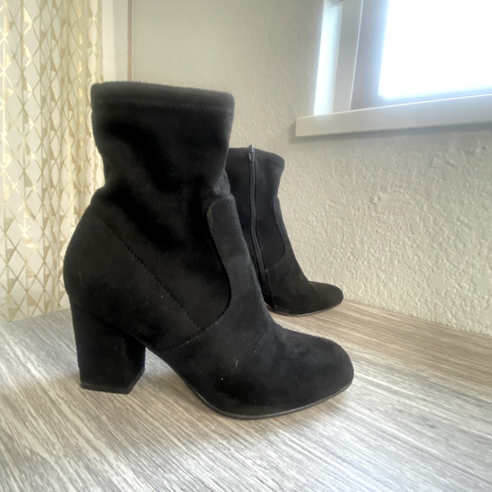 Sz. 6.5  Steve Madden ankle boots